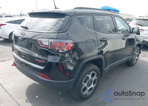 2022 Jeep Compass Trailhawk 4X4 from USA, damaged, VIN 3C4NJDDB1NT227990